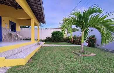 Imagem: A casa possui 2 Dormitórios, 1 Banheiro, 1 Vaga na garagem