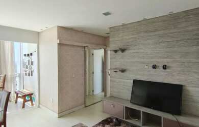 Imagem: O apartamento possui 2 Dormitórios, 2 Banheiros, 1 Vaga na