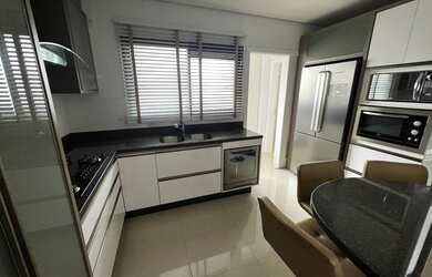 Imagem 6: Apartamento para aluguel e venda com 240 metros quadrados com 4 quartos