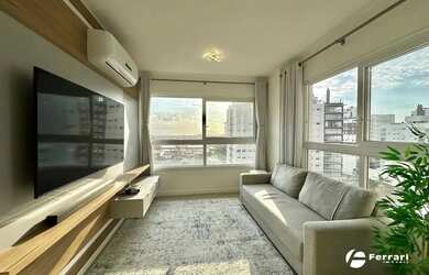 Imagem: O apartamento possui 3 Dormitórios, 2 Banheiros, 1 Vaga na