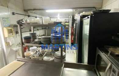 Imagem 10: Passagem de Ponto de Restaurante com Porteira Fechada, Rio Vermelho, Salvador, BA