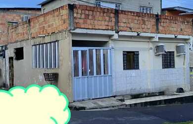 Imagem: A casa possui 5 Dormitórios, 5 Banheiros, 2 Vagas na garagem