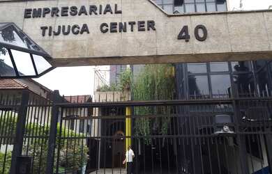 Imagem: O depósito possui 1 Vaga na garagem, 22m² de Área e está