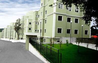 Imagem: O apartamento possui 2 Dormitórios, 1 Banheiro, 1 Vaga na garagem