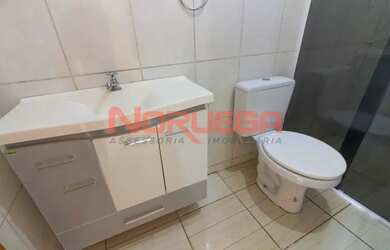 Imagem: A casa para alugar possui 2 Dormitórios, 1 Banheiro, 1 Vaga