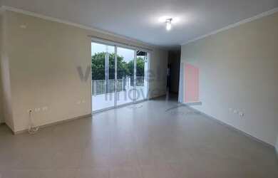 Imagem: A casa em condomínio possui 2 Dormitórios, 3 Banheiros, 2