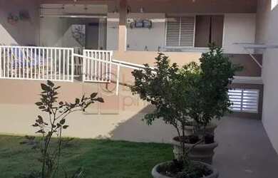 Imagem 1: Casa Sobrado em Jundiaí. Piscina, Churrasqueira, VarandaeÁrea de serviço