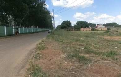 Imagem: O terreno possui 827m² de Área e está localizado em Jardim