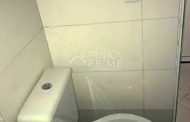 Imagem: O apartamento possui 2 Dormitórios, 1 Banheiro, 40m² de Área