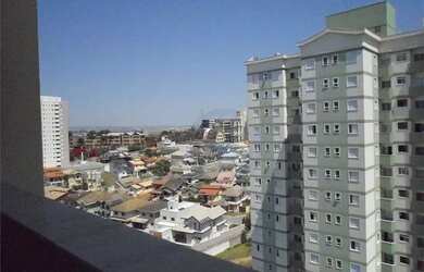 Imagem: O apartamento possui 2 Dormitórios, 1 Banheiro, 2 Vagas na