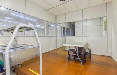 Imagem 12: Barracão para venda com 280 metros quadrados e terreno de 648 metros