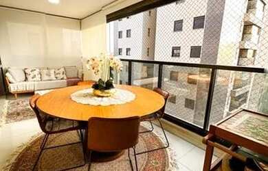 Imagem: O apartamento possui 3 Dormitórios, 5 Banheiros, 2 Vagas na