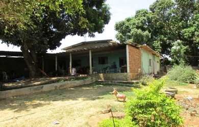 Imagem: O terreno possui 12690m² de Área e está localizado em Chácaras