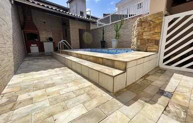 Imagem 4: Casa para venda tem 133 metros quadrados com 3 quartos em Tupi - Praia...