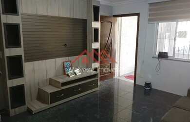 Imagem: A casa possui 4 Dormitórios, 3 Banheiros, 1 Vaga na garagem