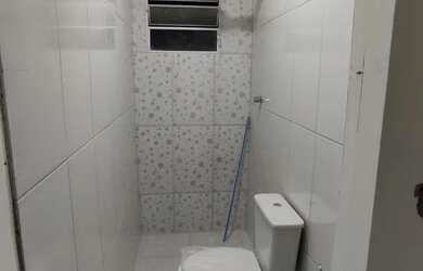 Imagem: A casa em condomínio possui 2 Dormitórios, 2 Banheiros, 1