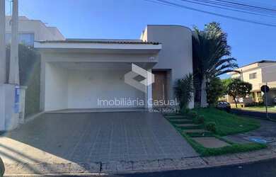 Imagem: A casa em condomínio possui 3 Dormitórios, 4 Banheiros, 4