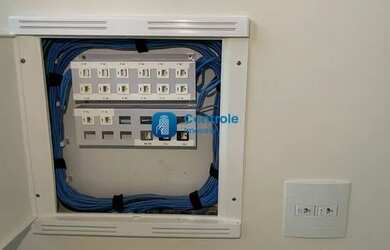 Imagem 8: Sala comercial com garagem no bairro Agronômica, em Florianópolis