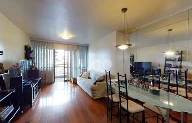 Imagem: O apartamento possui 3 Dormitórios, 2 Banheiros, 3 Vagas na