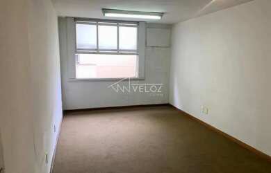 Imagem: O apartamento possui 1 Dormitório, 1 Banheiro e 60m² de Área