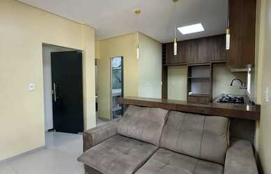 Imagem: O apartamento possui 2 Dormitórios, 1 Banheiro, Imóvel mobiliado