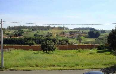 Imagem: O terreno possui 450m² de Área e está localizado em Chácara