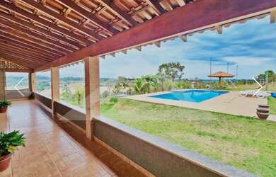 Imagem: A chácara possui 15.000m² de Área e está localizado em