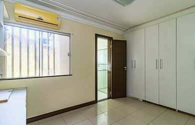 Imagem 13: Casa de 3 pavimentos à venda..R$ 1.400 k