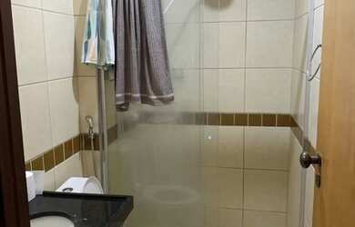 Imagem 9: Ed. St. Barth em frente à praça ao lado do antigo Bom Preço Ponta Verde