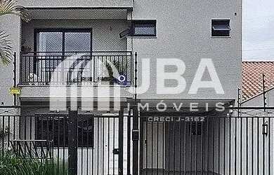 Imagem: A casa possui 3 Dormitórios, 5 Banheiros, 3 Vagas na garagem