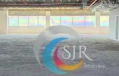 Imagem: O depósito possui 5 Vagas na garagem e 1116m² de Área e está