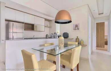 Imagem: O apartamento possui 2 Dormitórios, 2 Banheiros, 2 Vagas na