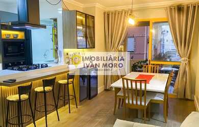 Imagem: O apartamento possui 2 Dormitórios, 1 Banheiro, 2 Vagas na