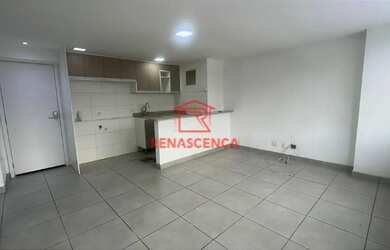 Imagem: O apartamento possui 1 Dormitório, 1 Banheiro, 1 Vaga na garagem