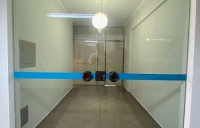 Imagem: O depósito possui 1 Vaga na garagem, 40m² de Área e está