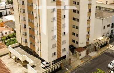 Imagem: O apartamento possui 1 Dormitório, 1 Banheiro, 1 Vaga na garagem