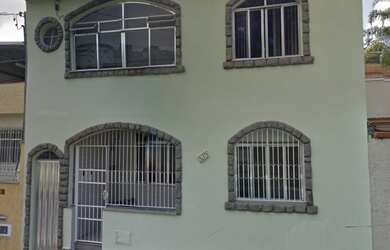 Imagem: A casa possui 3 Dormitórios, 1 Banheiro, 77m² de Área e