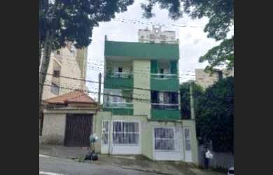 Imagem: O apartamento possui 3 Dormitórios, 1 Banheiro, 1 Vaga na garagem