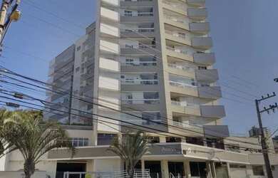 Imagem: O apartamento possui 2 Dormitórios, 2 Banheiros, 2 Vagas na