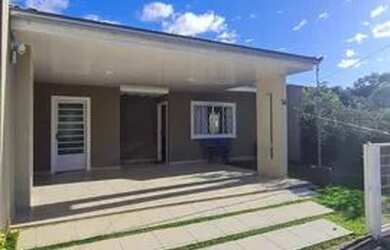 Imagem: A casa em condomínio possui 2 Dormitórios, 2 Banheiros, 120m²