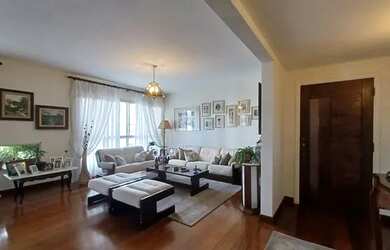 Imagem: O apartamento possui 4 Dormitórios, 4 Banheiros, 2 Vagas na