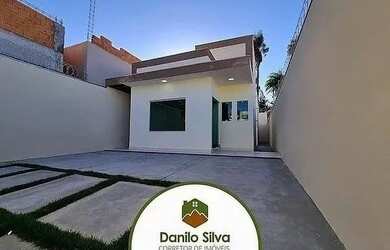 Imagem: A casa possui 3 Dormitórios, 2 Banheiros, 2 Vagas na garagem