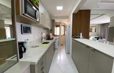 Imagem 4: Apartamento na Paralela. Piscina, Varanda, 79m² de Áreae1 Vaga na garagem