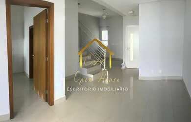 Imagem: A casa em condomínio possui 3 Dormitórios, 4 Banheiros, 3