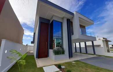 Imagem: A casa em condomínio possui 4 Dormitórios, 5 Banheiros, 2