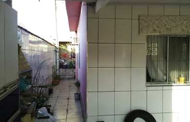 Imagem 9: Casa no conjunto barigui. 29m² de Área, 4 Vagas na garageme3 Dormitórios