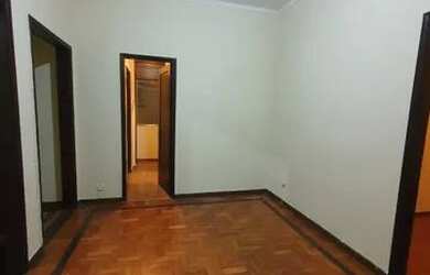 Imagem: O apartamento possui 2 Dormitórios, 2 Banheiros, 80m² de Área