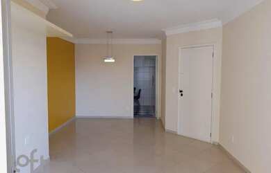 Imagem: O apartamento possui 3 Dormitórios, 3 Banheiros, 2 Vagas na