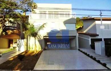 Imagem: A casa em condomínio possui 4 Dormitórios, 3 Banheiros, 2