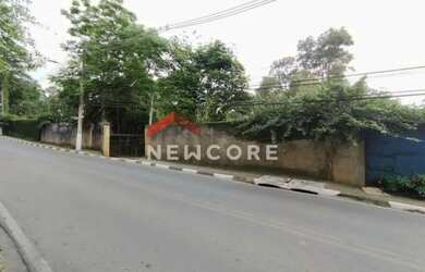 Imagem: O terreno possui 2.532m² de Área e está localizado em Chácaras